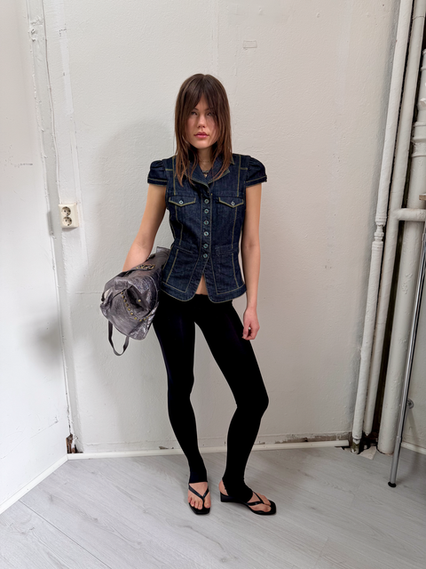 s0117 structured dark wash denim top
