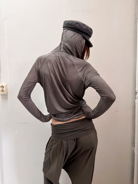 s0109 grey draped silk hood top