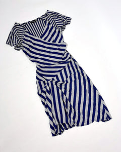 Asymmetric stripe 2000’s dress