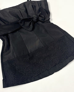 2000’s empire cut bow top