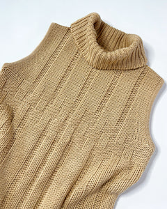 Wool knit turtleneck sleeveless top