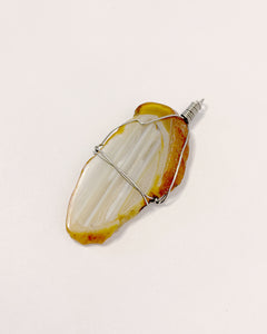 Agate stone pendant