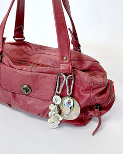 Stacked pearlescent bag charm