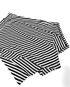 Asymmetric stripe 2000’s midi skirt