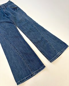 Low waist wide leg jeans