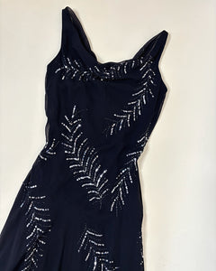 Sequins embroidered slinky dress