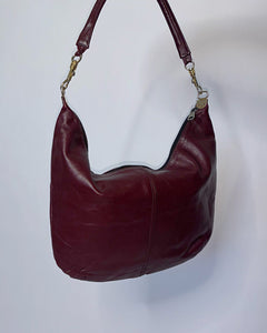 Dark burgundy 90’s leather bag