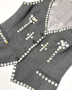 Mother of pearl button adorned 90’s wool vest