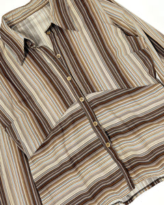Striped fitted 90’s shirt with large cuffs