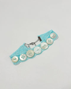 Mother of pearl buttons turquoise lace choker