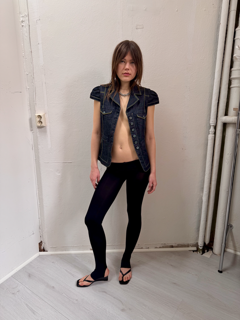 s0117 structured dark wash denim top