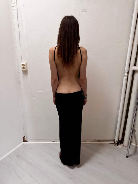 s0133 cut out maxi dress
