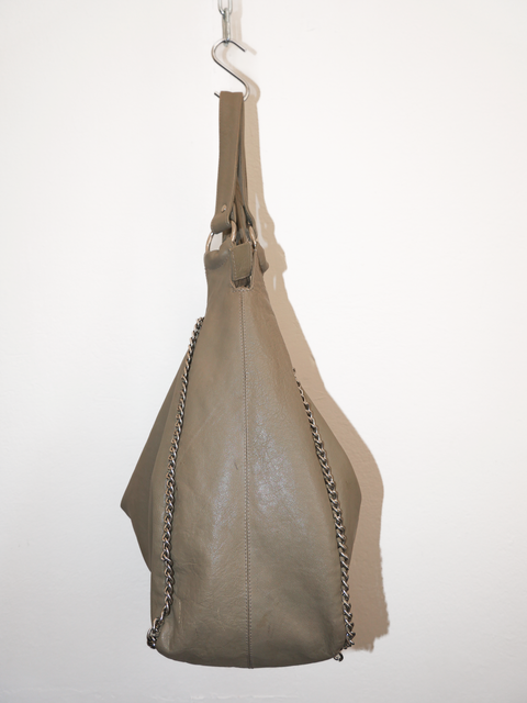S0164 grey leather chained hobo bag