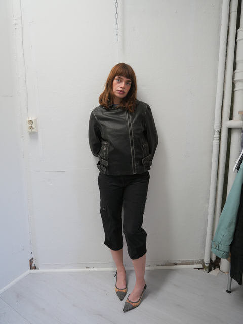 2000's pinstripe cargo capri pants