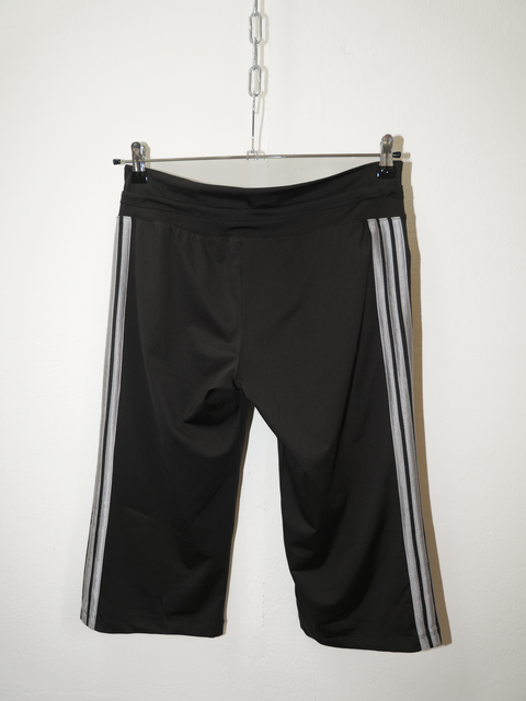 2000'S Adidas athleisure capri track pants
