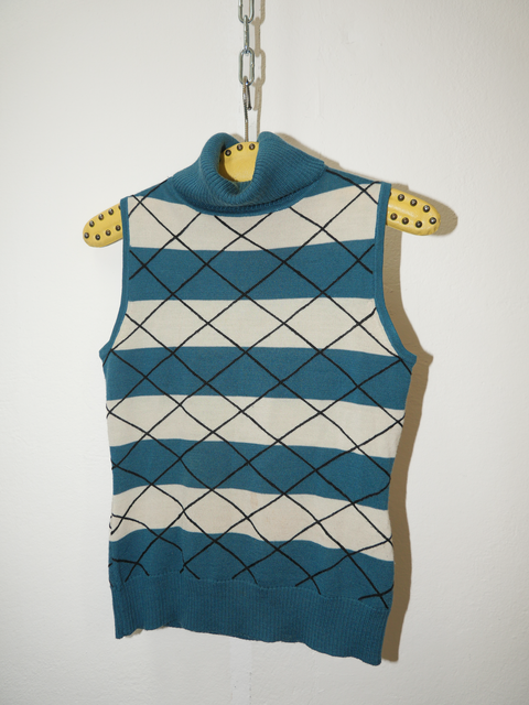 1990's argyle turtleneck knit top