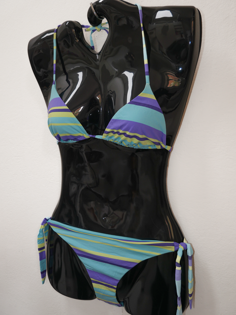 2000’s striped pastel bikini set