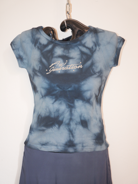 1990’s tie dye baby tee