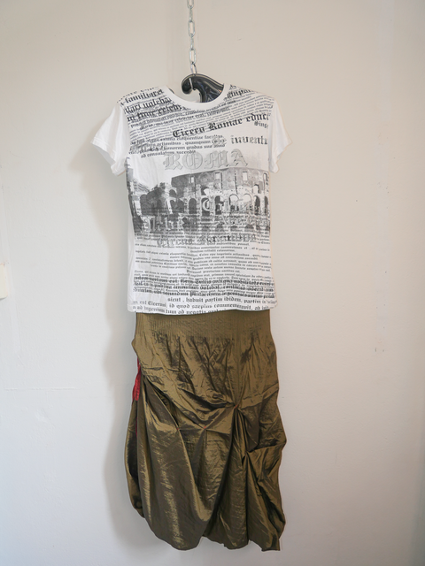 2000’s rome newspaper graphic tee