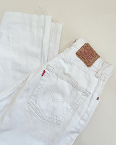 Levis 901 mom jeans